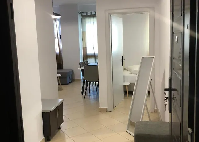 Tirent Apartment - Comfortable 1-Bedroom Stay In Fresku
