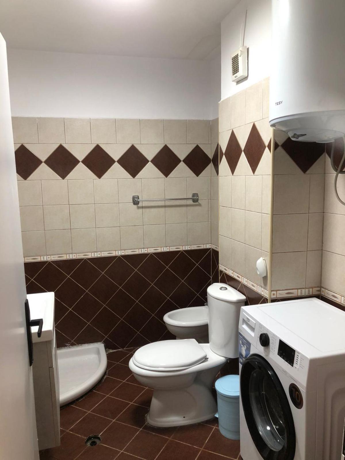 Apartman Tirent - Comfortable 1-bedroom In Fresku